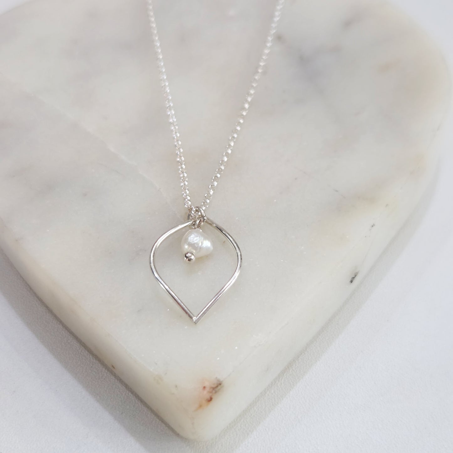 Sleek Marquise Pearl Necklace – Minimal Freshwater Pearl Pendant in Silver or Oxidized Finish