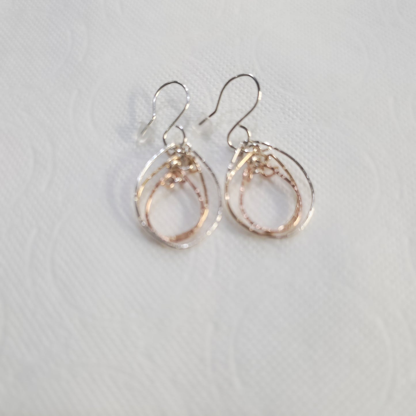 Tri Color Ovals Earrings (Short)