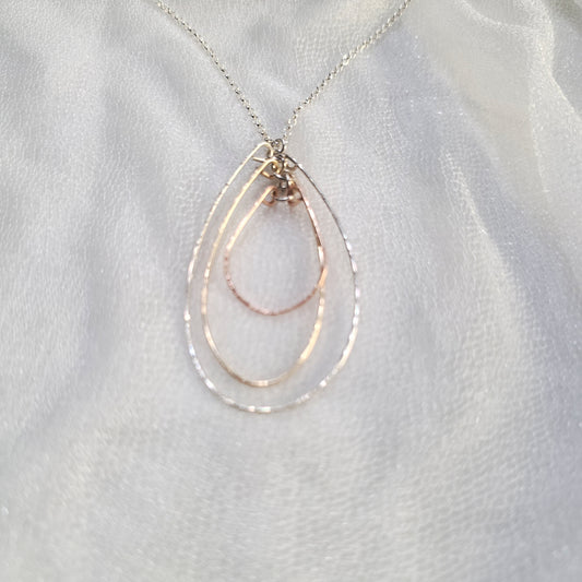 Tri Color Ovals Necklace