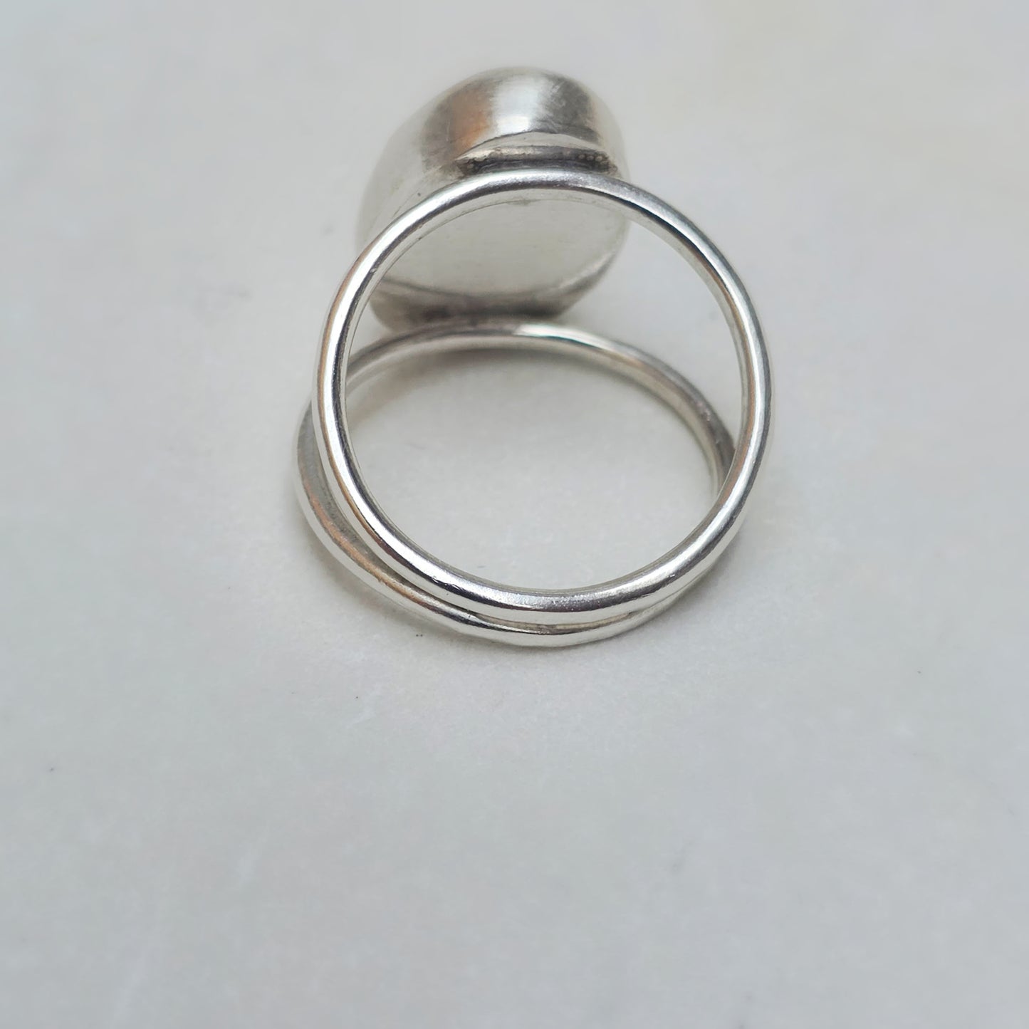 Backside view of handmade Argentium split shank band.